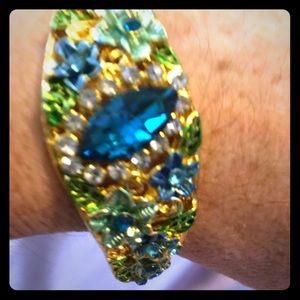 New crystal bangle bracelet